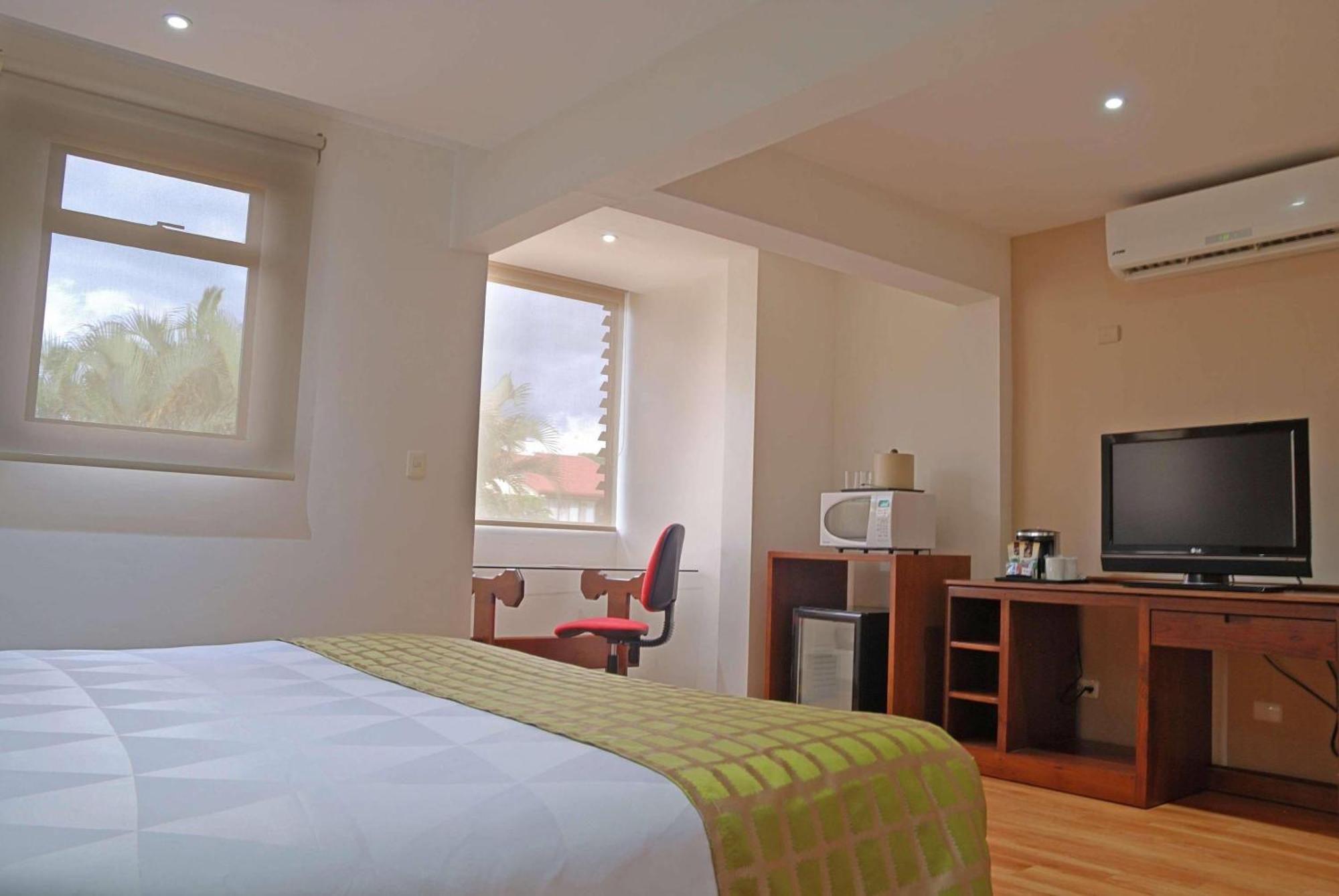 Country Inn & Suites By Radisson, San Jose Aeropuerto, Costa Rica Ngoại thất bức ảnh